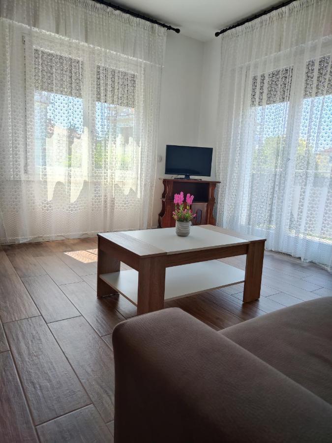 Sweet Apartment - Centre Peschiera del Garda Kültér fotó