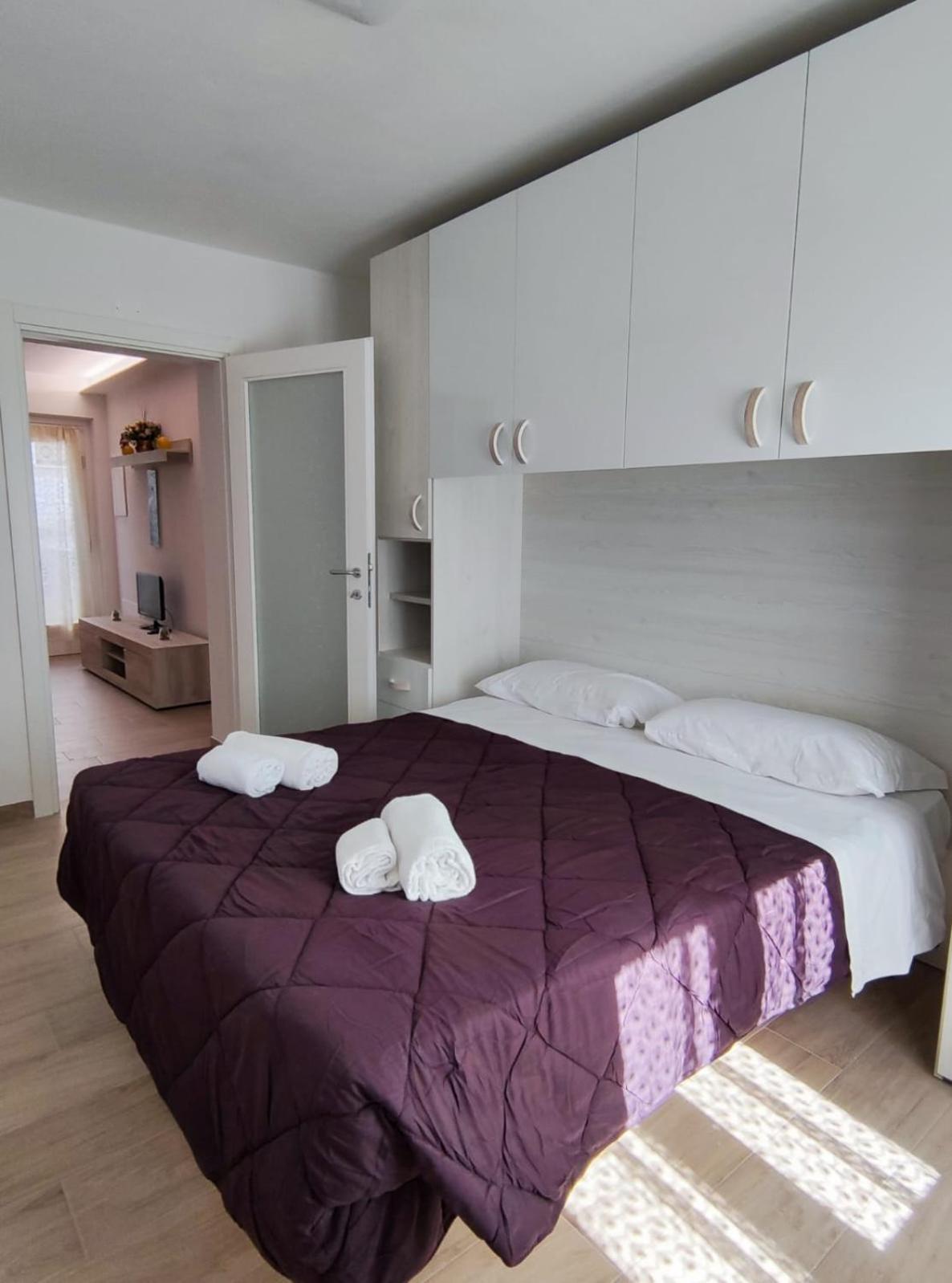 Sweet Apartment - Centre Peschiera del Garda Kültér fotó